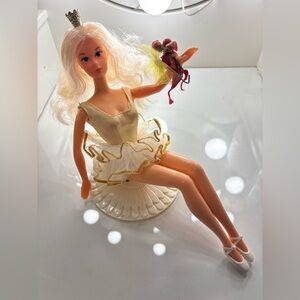 Vintage 1966 Ballerina Barbie Doll Mattel Original Stand Roses Shoes Collectible